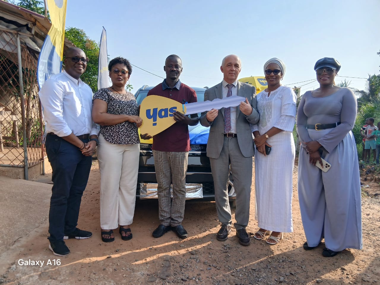 La campagne 228 Fiesta de Yas Togo a récompensé un heureux gagnant avec une Kia Carens 7 places. Découvrez l'événement.