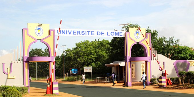 L’Université de Lomé ratisse toujours large pour diversifier les cadres spécifiques pouvant offrir des expériences pertinentes en entreprises à ses étudiants inscrits en parcours professionnels.