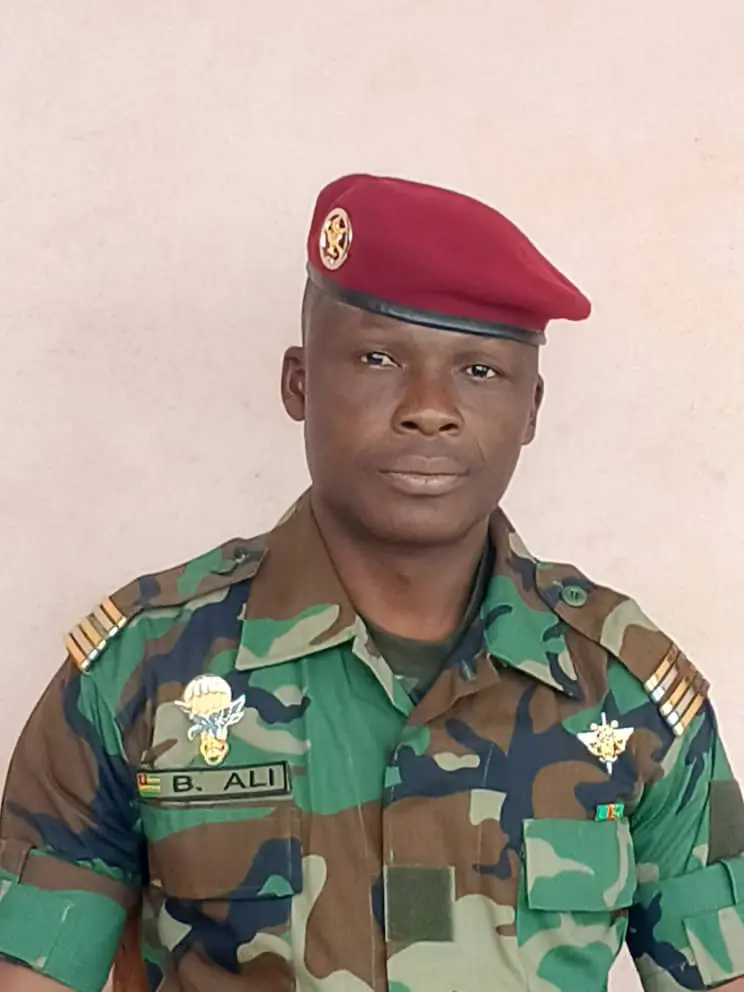 Samedi 27 août 2022, le lieutenant-Colonel Ali Bouwakibè a pris la tête du Régiment Parachutiste Commando (RPC)