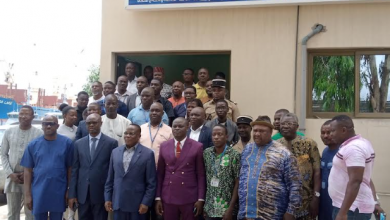 La préfecture maritime a démarré des échanges avec les propriétaires des engins flottants positionnés à l'ancien port de pêche de Lomé.