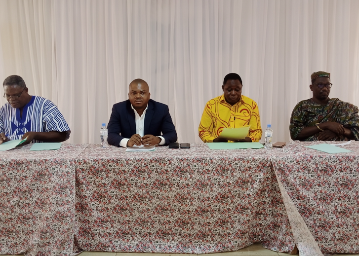 Le conseil municipal Agoè-nyivé 1 actuellement en session ordinaire a échangé mardi 15 novembre 2022 avec les chefs traditionnels
