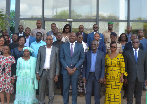 Des acteurs de la commande publique en charge de la gestion des marchés publics évaluent les activités de 2022 du 6 au 13 mars à Lomé.