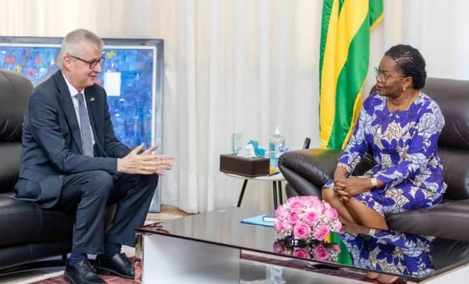 La première ministre Victoire Tomégah-Dogbé, a reçu en audience, mercredi 5 juillet 2023, à Lomé, l’ambassadeur d’Allemagne au Togo, Mathias Veltin.