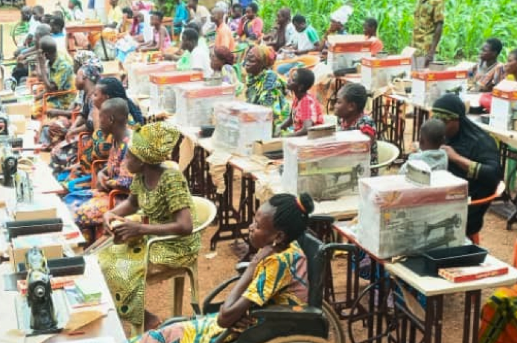 Cinq entreprises accueillant ou ayant accueilli des apprentis handicapés ont été primées par mercredi 2 août 2023 à Dapaong.