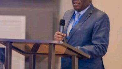 Le président de la FTF Colonel Guy Kossi Akpovy, a officiellement félicité  vendredi 8 décembre 2023 le juge Espoir Assogbavi