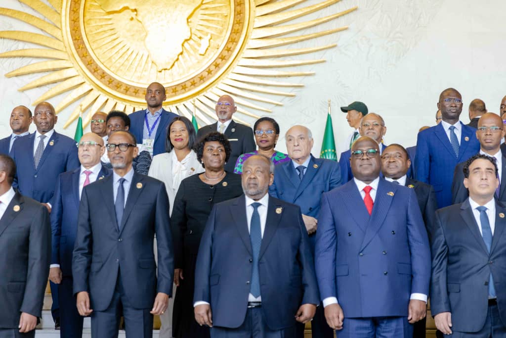 Victoire Tomégah-Dogbé a pris part ce samedi 17 février 2024, au nom du Président de la République SEM Faure Essozimna Gnassingbé, à la 37è session ordinaire de la Conférence des chefs d’État et de gouvernement de l’Union africaine au siège de l’organisation à Addis-Abeba en Éthiopie. L’éducation, les crises sur le continent et la désignation d’un nouveau président en exercice de l’Union étaient au cœur des travaux.