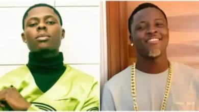 Le chanteur d’afrobeat Ibrahim Owodunni alias Primeboy a été de nouveau arrêté ce mardi 12 mars 2024 par le commandement de la police de l’État de Lagos dans le cadre de l’enquête sur la mort de son ami d’enfance Mohbad.