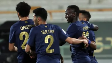 Après une année compliquée au Bayern Munich, Sadio Mané a rejoint Al-Nassr durant l’été. Là-bas, le Sénégalais a disputé 30 rencontres toutes compétitions confondues. Le temps d’inscrire 10 buts et de délivrer 6 assists. En parallèle, l’ancien de Liverpool a avancé sur d’autres projets, lui qui est devenu actionnaire majoritaire du Bourges Foot 18. Un projet qui lui tient à coeur.