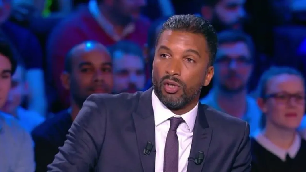 Après avoir accompli l’exploit de promouvoir le Red Star en Ligue 2, l’entraîneur sénégalais Habib Beye ne poursuivra pas l’aventure avec le club francilien. La nouvelle a été confirmée par le club lui-même, mettant ainsi fin au suspense entourant l’avenir de Beye.