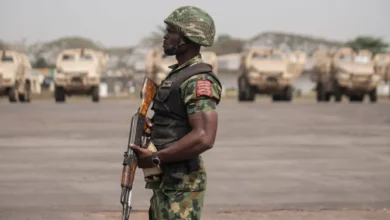 L’armée nigériane a mené une opération qui a permis de libérer 350 otages, principalement des femmes et des enfants, retenus captifs par Boko Haram dans la forêt de Sambisa.