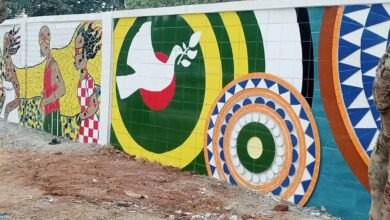 Togo : inauguration des fresques sur la clôture du Lycée de Tokoin