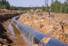 Face à la brouille diplomatique avec le Bénin qui risque de porter atteinte à l'exportation du pétrole brut par le Port de Sémé, le Niger explore de nouvelle stratégie. C'est ainsi qu'en conseil des ministres lundi 24 juin 2024, le   gouvernement de la Transition envisage d’utiliser l’oléoduc du Tchad pour exporter son pétrole brut vers le marché international.