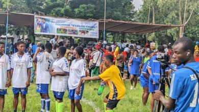 A quelques jours du démarrage des luttes Evala en pays kabyè, la préfecture de la Kozah est déjà en fête. Lundi 8 juillet 2024, a été lancée dans une grande ferveur, la troisième édition des réjouissances des jeunes « EVALOU KOUYI KPAKA ». L'évènement organisé par l’association Jeunesse Consciente Gnonzi Piré (J.C.G.P)  se déroule sous format d'un tournoi dénommé "Evalou FAURE".