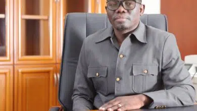  Au Togo, la vente des poches de sang dans les hôpitaux publics et privés est bien réglementée. Sauf que sur le terrain, certains agents de santé se livrent à des trafics illicites voir à des spéculations. Constat fait, le ministre de la santé et de l'hygiène publique, Tchin Darré met en garde et promet des sanctions. 