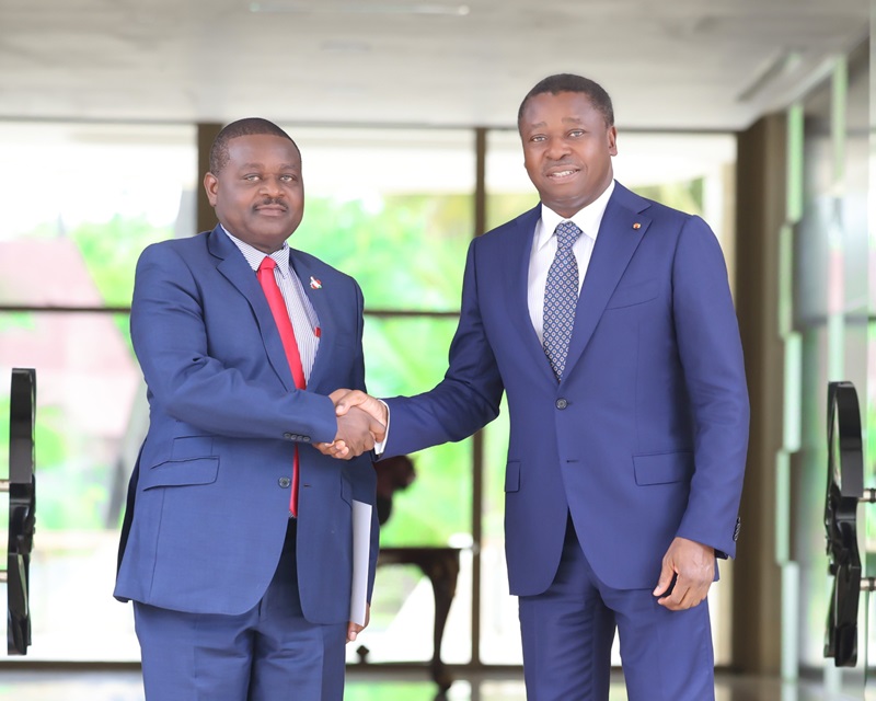 Le Président de la République, Faure Essozimna Gnassingbé a reçu, mardi 29 octobre 2024, le Lieutenant-Général Silas Ntigurirwa, Chef de cabinet du Président de la République du Burundi.