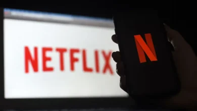 Netflix, le géant américain du streaming vidéo, est visé depuis ce mardi matin par des perquisitions dans ses bureaux de Paris et d’Amsterdam. Celles-ci s’inscrivent dans le cadre d’une enquête portant sur des soupçons de fraude fiscale et de travail dissimulé. Une source judiciaire a confirmé cette information à l’AFP.