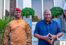 Nouvellement investi, le Président de la République du Ghana, John Dramani MAHAMA a accordé une audience, le mardi 7 janvier 2025 dans l’après-midi, au Président du Faso, Chef de l’État, le Capitaine Ibrahim TRAORÉ.