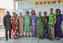 L’Office Togolais des Recettes (OTR) était, à la réunion mensuelle de la Solidarité Pour l’Épanouissement des Femmes Commerçantes du Togo (SEFECTO), le mardi 11 février 2025 à Agbandahonou, au grand marché d’Adawlato à Lomé.