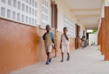 La rentrée scolaire 2025-2026 au Togo se déroule sans incident. Apprenez-en plus sur la reprise effective des classes dans les Savanes.