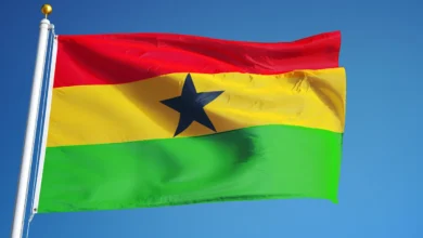 Le Ghana a expulsé six Ouest-Africains vers le Togo en raison des politiques restrictives des États-Unis. Découvrez les détails.