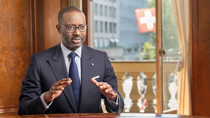 Présidentielle 2025 : Tidjane Thiam affirme que l’invalidation de sa candidature est une attaque contre la démocratie et les libertés.