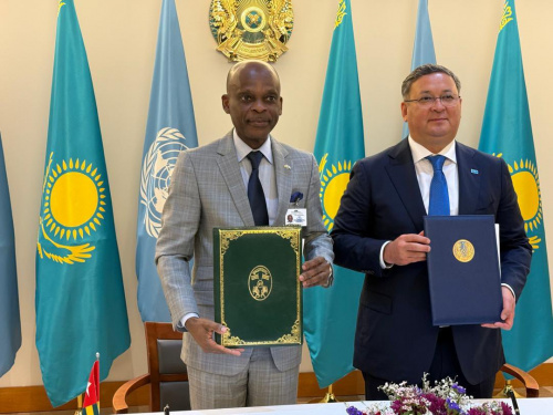 Le Togo et le Kazakhstan signent à New York un accord d’exemption de visas diplomatiques. Découvrez les détails de cette coopération.