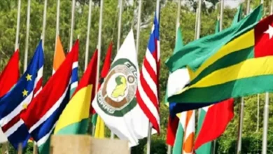 La CEDEAO et l'UA saluent le déroulement satisfaisant du référendum constitutionnel en Guinée, marquant un progrès pour la démocratie.