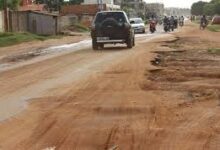 Le maire de Sotouboua, Gnanguissa Plibam, lance des travaux de réhabilitation des rues pour améliorer la circulation en ville.