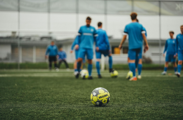 Découvrez pourquoi Sportcash est une plateforme leader pour les paris sportifs en Côte d’Ivoire. Avec des cotes attractives, des transactions sécurisées et un large choix d’événements sportifs, elle offre une expérience de paris fiable et pratique, adaptée aux amateurs locaux.