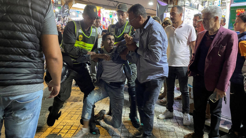 Les affrontements à Leqliaa ont entraîné deux morts. La contestation sociale au Maroc s'intensifie dans plusieurs villes.