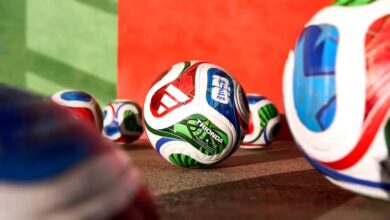   La FIFA a levé le voile jeudi 2 octobre 2025 sur le ballon officiel de la Coupe du Monde 2026, une édition historique organisée conjointement par trois pays d’Amérique du Nord : le Canada, le Mexique et les États-Unis.
