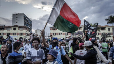 La présidence dénonce la crise à Madagascar et une tentative de prise de pouvoir illégale au cœur des manifestations récentes.