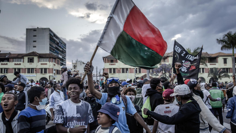 La présidence dénonce la crise à Madagascar et une tentative de prise de pouvoir illégale au cœur des manifestations récentes.
