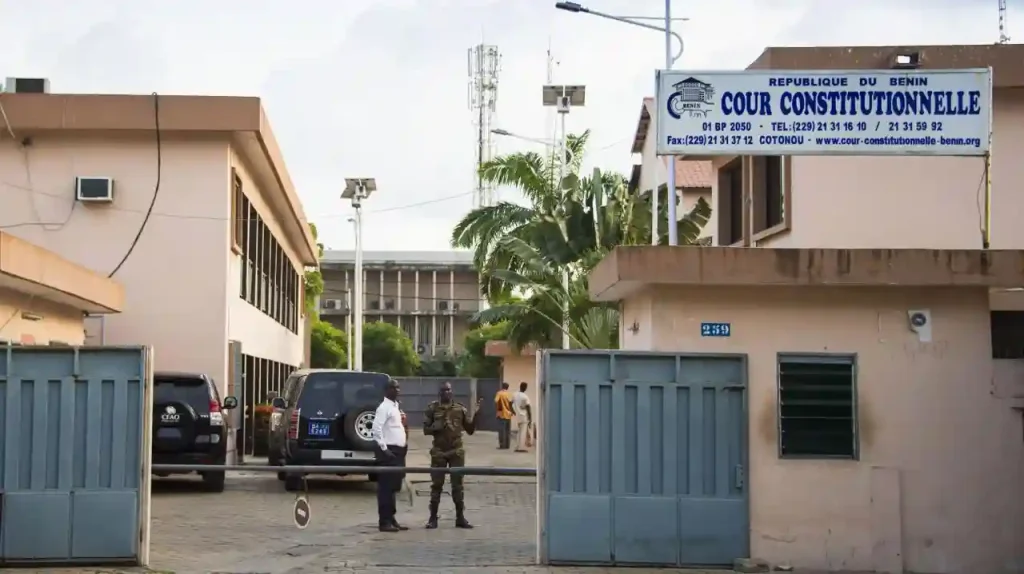 La Cour constitutionnelle du Bénin rejette le recours de Nourou-Dine Saka Saley contre le processus électoral présidentiel.