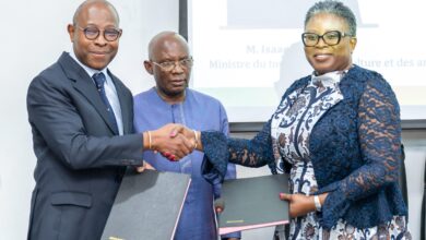 Isaac Tchiakpé prend les rênes du ministère du Tourisme, de la Culture et des Arts. Découvrez les objectifs de cette nouvelle direction.