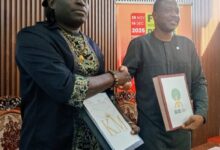 King Mensah est l'ambassadeur officiel de la 20ème Foire internationale de Lomé. Découvrez cette collaboration festive et culturelle.