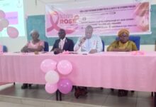 Sensibilisez-vous à l'importance d'Octobre Rose : plaidoyer pour un meilleur accès aux soins contre le cancer au Togo.
