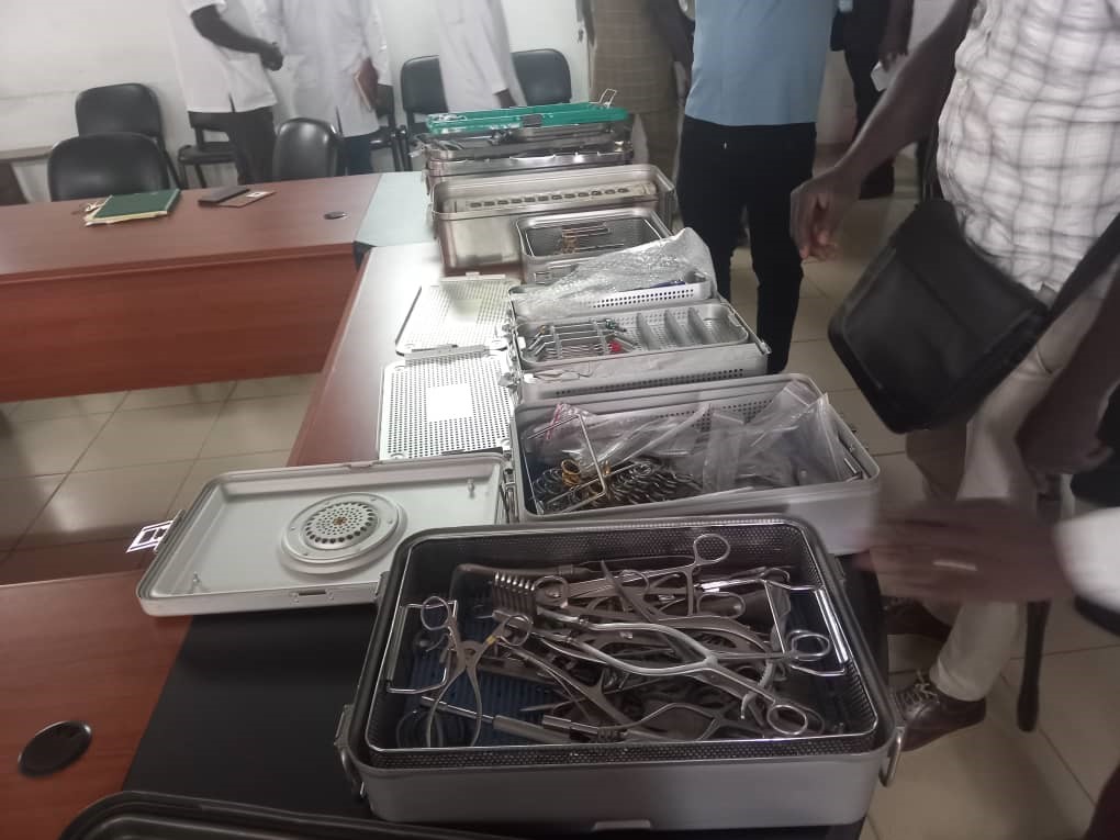 AO Alliance équipe le service de traumatologie du CHU de Kara avec des équipements chirurgicaux de dernière génération.