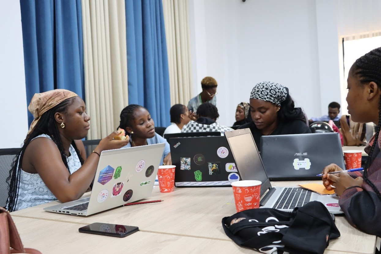 La transformation numérique au Togo ouvre de nouvelles opportunités pour la formation et la stratégie dans toute l'Afrique de l'Ouest.