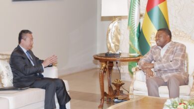 Huang Xia félicite Faure Gnassingbé pour ses efforts en faveur de la paix en Afrique lors d'une rencontre à Lomé.
