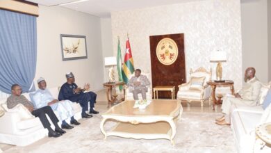 Faure Gnassingbé rencontre des ministres africains pour discuter de la sécurité et de l'intégration sous-régionale au Togo.