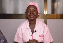 Grace Koumayi Bikoyi, sage-femme, est écrouée pour tentative d’atteinte à la sûreté intérieure de l’État au Togo.