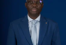 Le général Yark Damehane, figure clé au Togo, nommé ministre directeur de cabinet. Explorez son expérience et ses contributions.