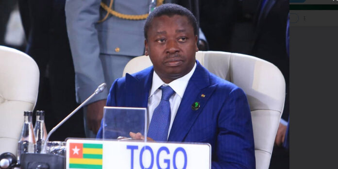 Faure Gnassingbé participe au Sommet de Luanda pour promouvoir le financement des infrastructures en Afrique.