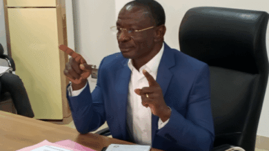 Le ministre Mama Omorou met un terme aux créations de postes sans autorisation dans les universités publiques du Togo.