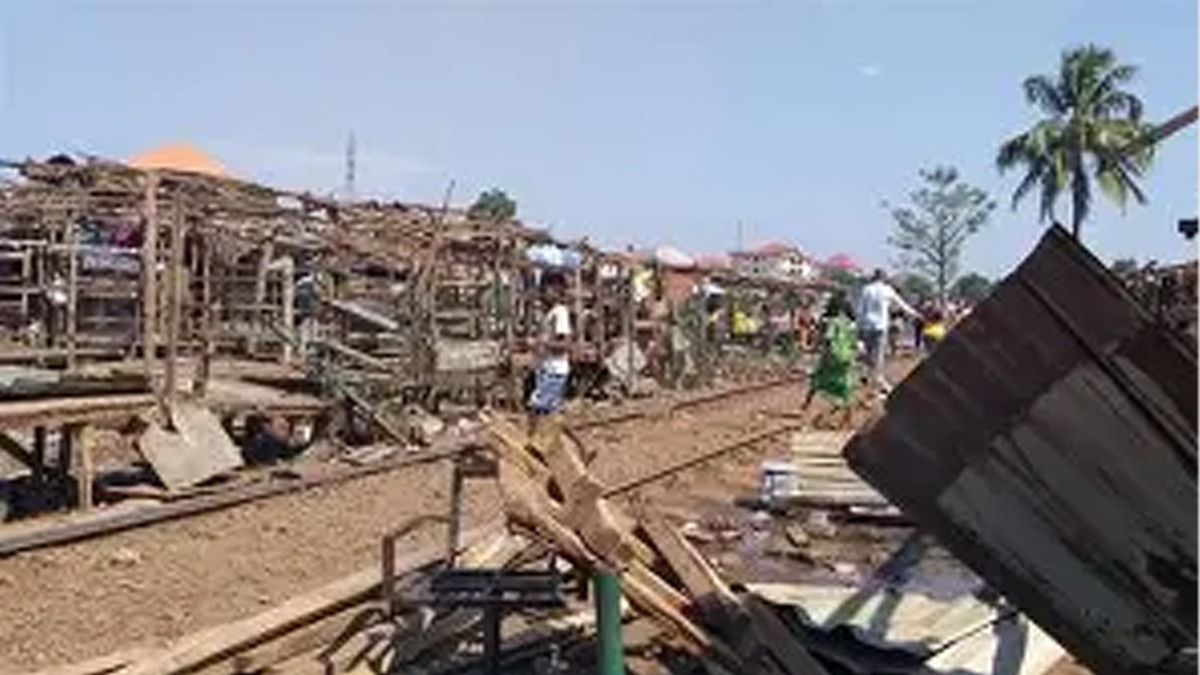 Le Port Autonome de Lomé exige la libération des emprises des rails pour un projet d'aménagement crucial. Date butoir : 30 novembre 2025.