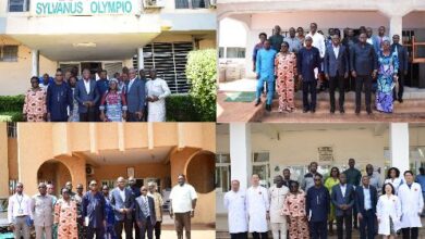 Le ministre Jean-Marie Koffi Tessi rencontre les acteurs de la santé du Grand Lomé pour améliorer les services sanitaires.