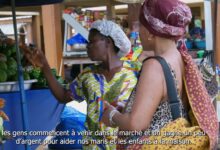 La réhabilitation de la route Lomé–Aného apporte un souffle nouveau au marché de Baguida, augmentant la fréquentation et l'accessibilité.