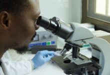 Le CMS d’Agbodrafo modernisé : un témoignage de réussite avec des conditions de travail améliorées pour le personnel de santé.