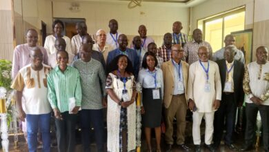 La réunion de CAMSAO explore les priorités de marketing social pour 2025 et des solutions innovantes de financement.